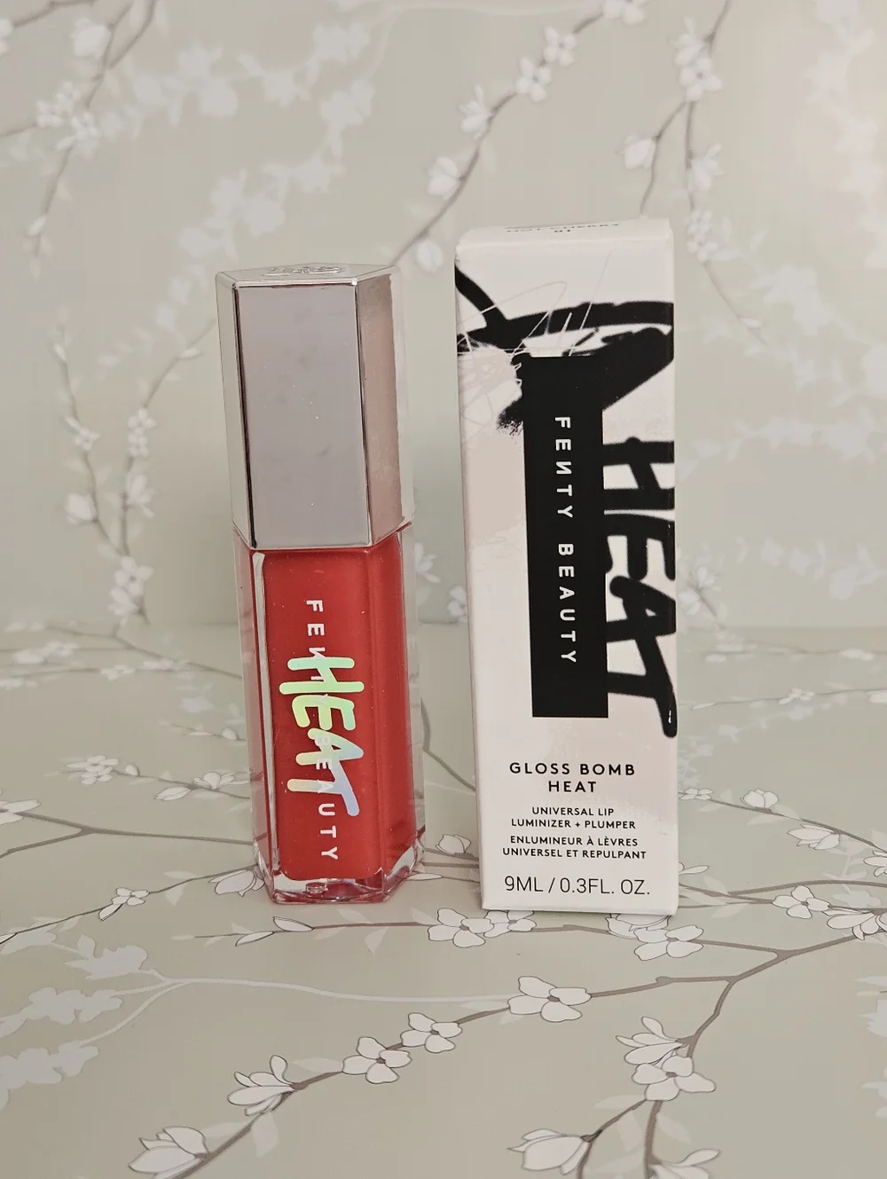 Fenty Beauty Gloss Bomb Heat Hot Cherry NEW
